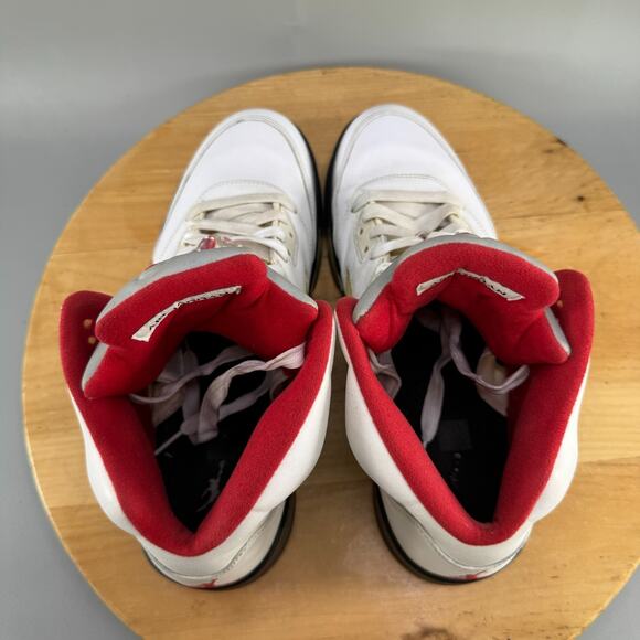 Air Jordan 5 Retro Fire Red Men's Size 13 Shoes Sneakers 136027-100 2013 Beaters - Picture 5 of 8